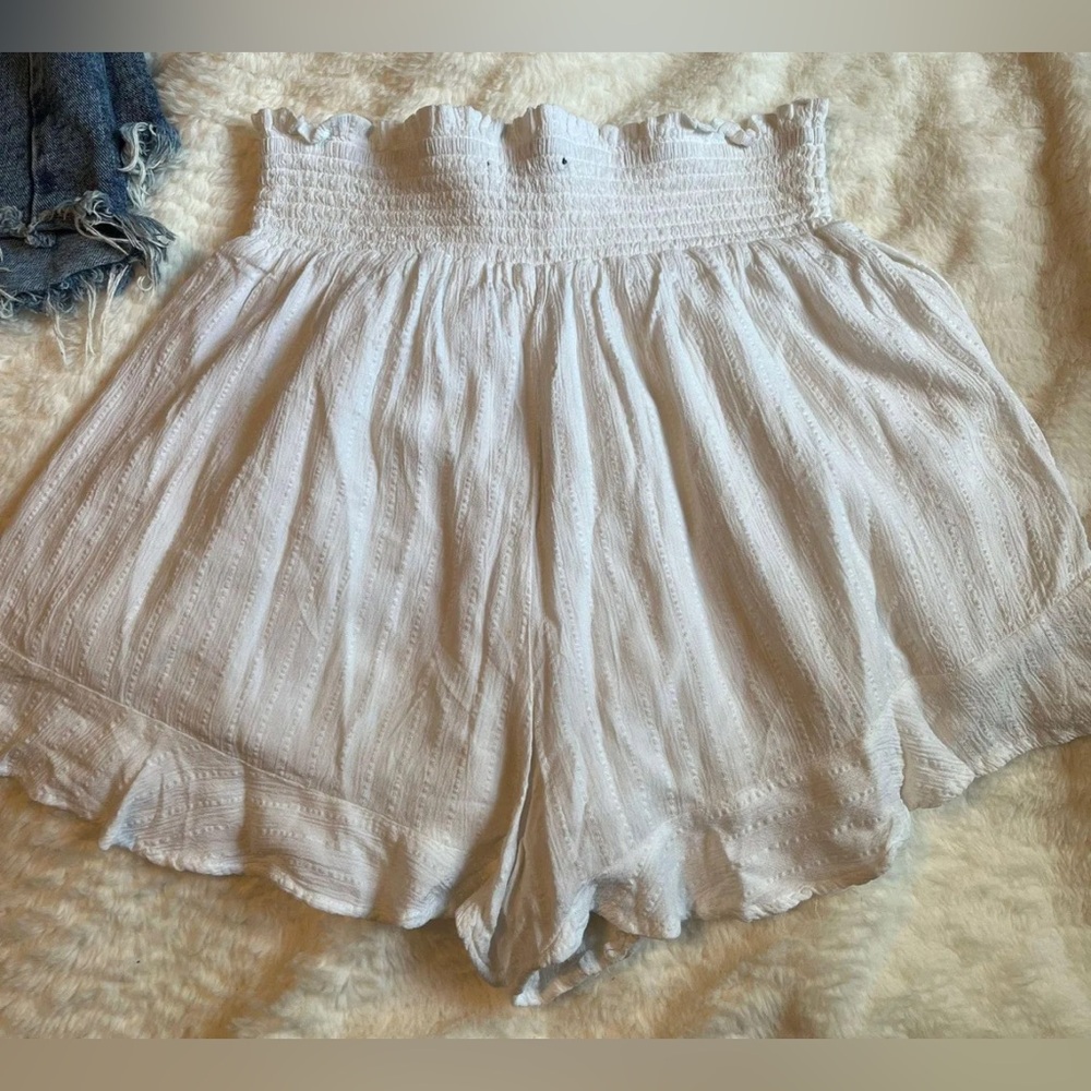 Urban Outfitters white linen shorts with elastic waistband